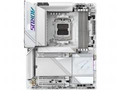 技嘉 冰雕X870E主板，AMD平台京东限时特价入手仅需2299元
