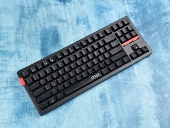 微星 FORGE GK300 WIRELESS 三模机械键盘评测：内敛与张扬并存的真Gasket 首发价待查深度体验