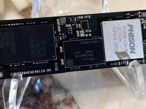 群联 E28SSD 主控实测：顺序读写14500MB/s，随机读写更是霸榜